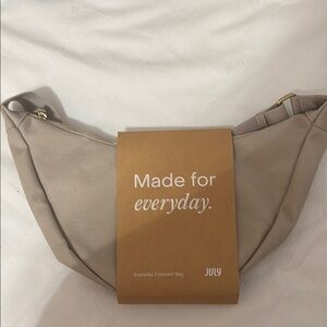 Everyday Crescent Bag - Cream